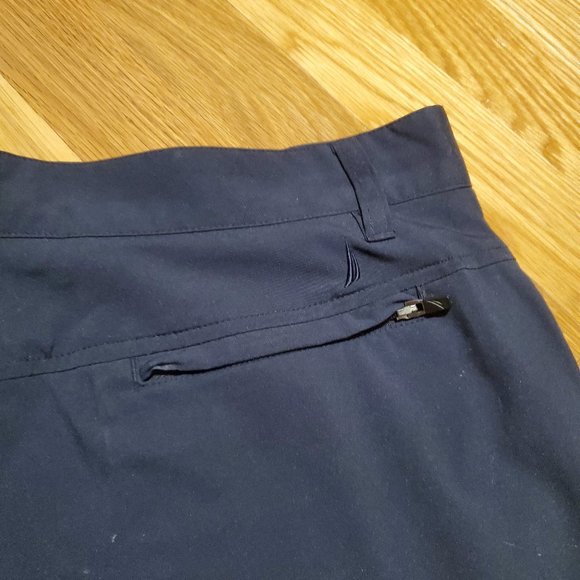 Nautica Classic Fit Stretch Deck Shorts - Picture 6 of 6